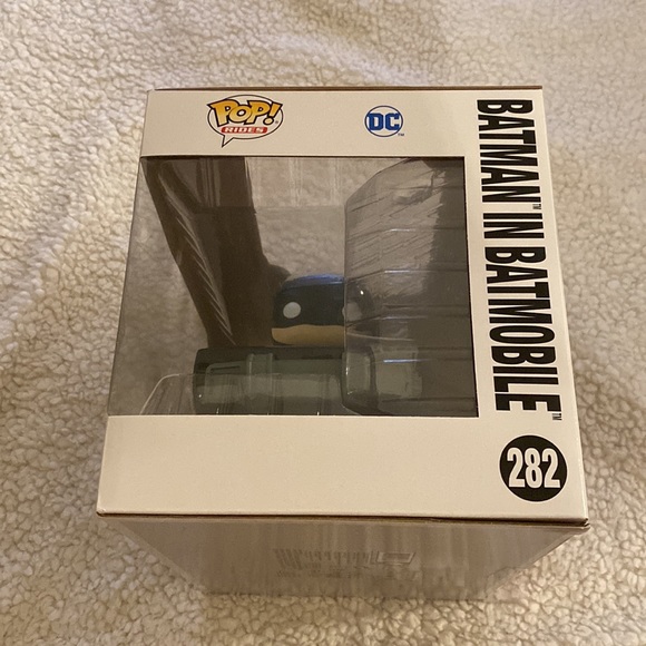 🖤Batman DC Comics Batman In Batmobile🖤 - Picture 4 of 8